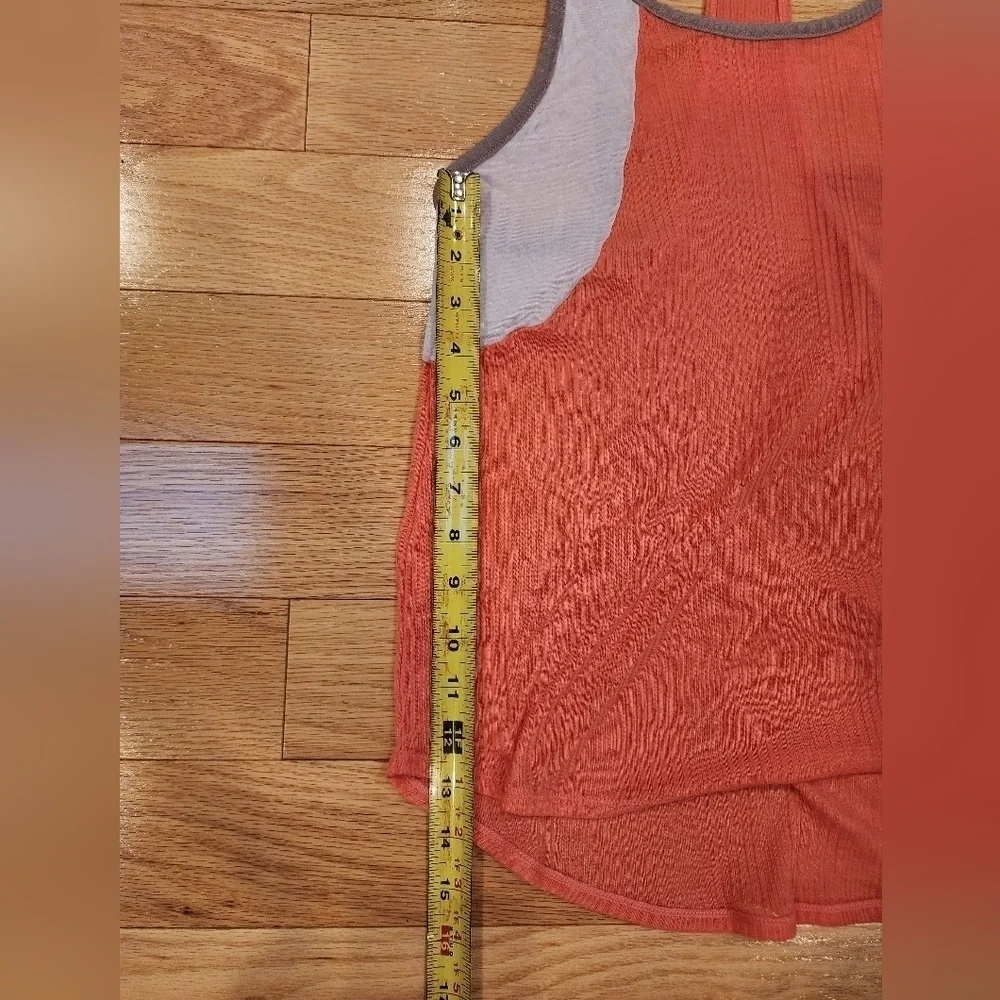 NWOT FREE PEOPLE Tank size small